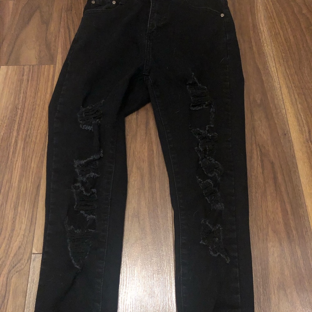 Distressed Stretch Jeans